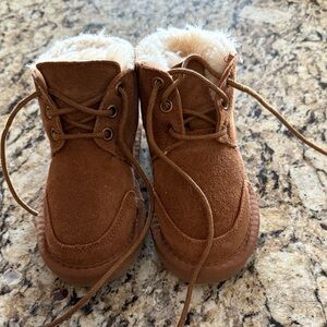 Lamo toddler boots